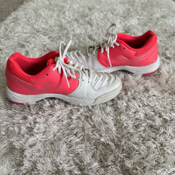 Asics Gel Game 6 Tennis Shoes Size 5 Pink/White